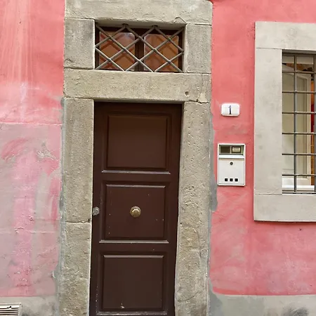 Coach Number 1 Lejlighed *